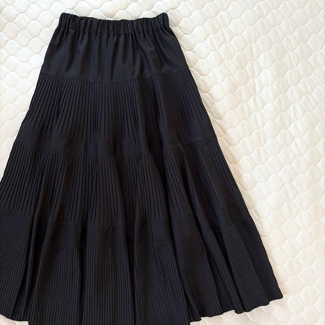 【極美品】BEARDSLEY プリーツティアードスカート　ブラック　Fサイズ