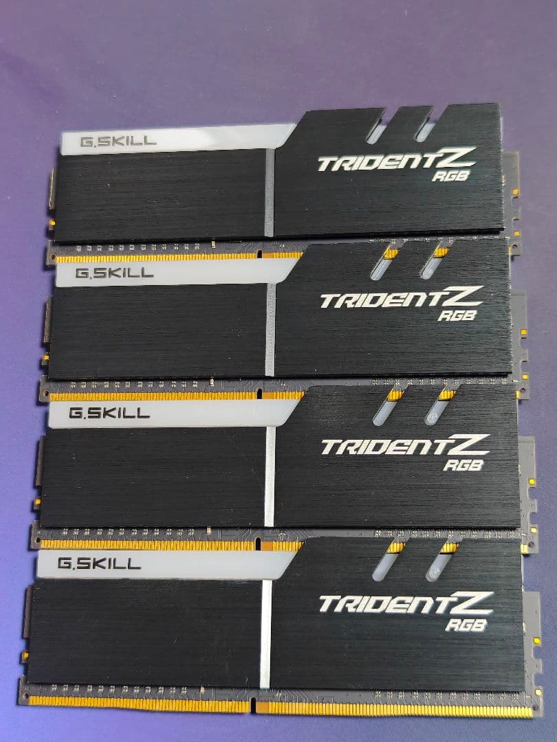 メモリー G.SKILL Trident Z DDR4 3200 CL16 32GB