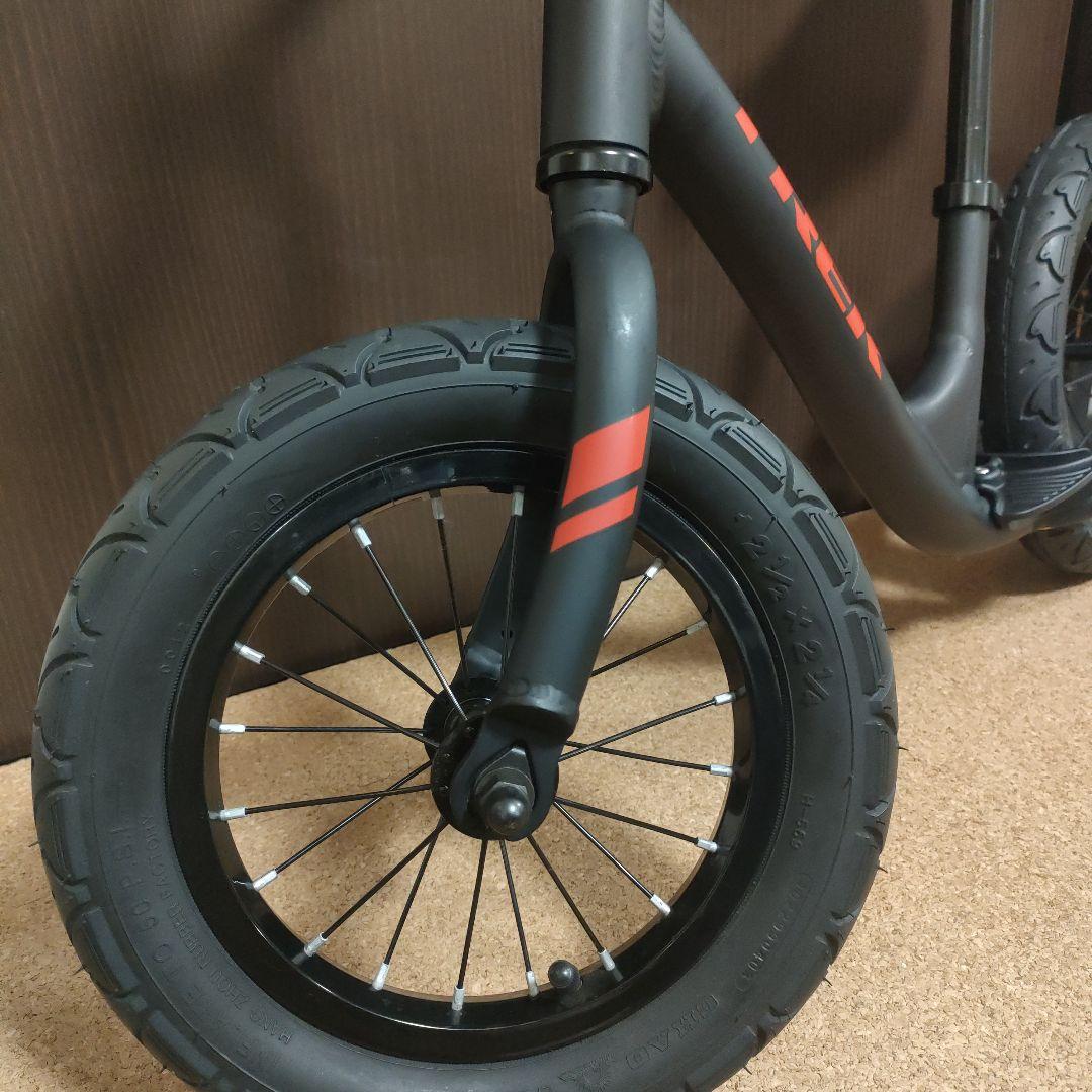 【直接引渡し可】美品 Trek キックバイク 12インチ