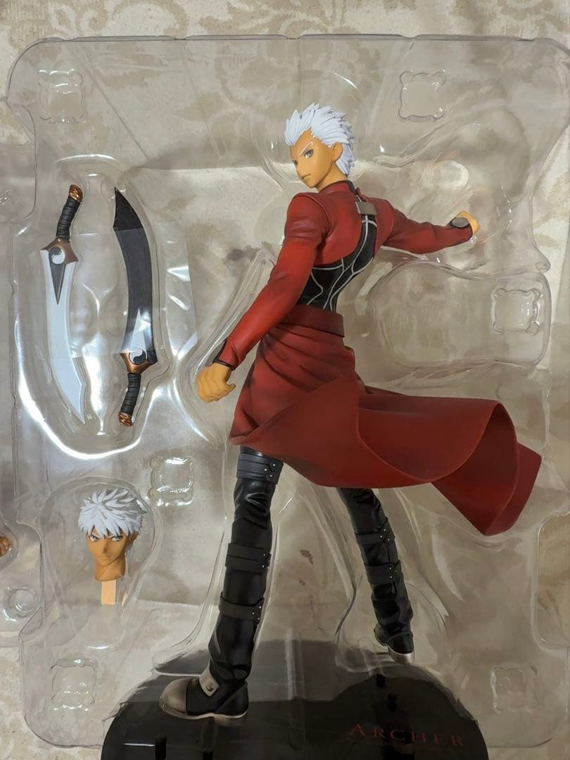Fate stay night アーチャー　エミヤ フィギュア　アルター