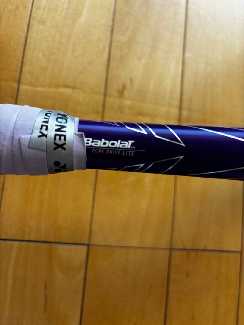 バボラ Pure Drive Lite100 Wimbledon限定版紫