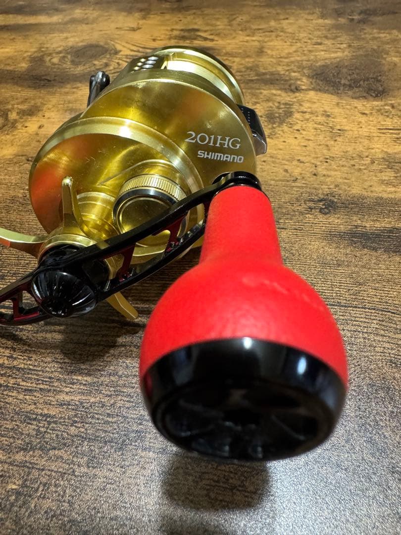 SHIMANO カルカッタコンクエスト201HG