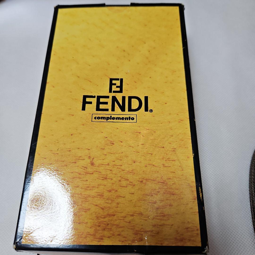 FENDI ブラウン 二つ折り財布 新品未使用品