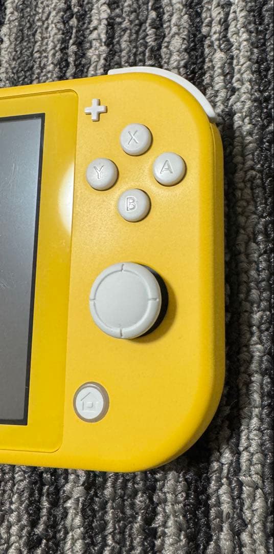 ニンテンドーSwitch Lite イエロー