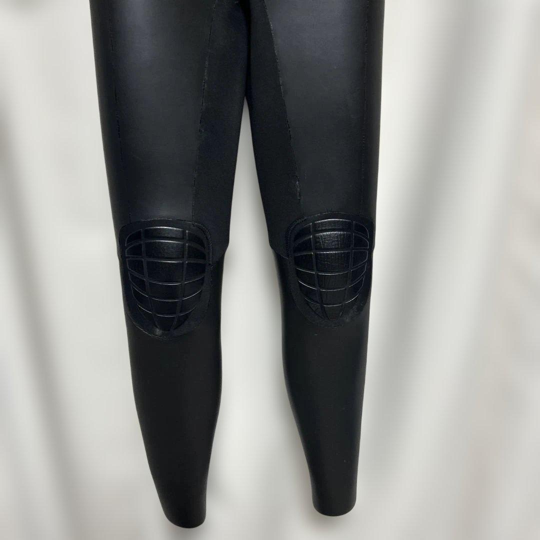 BUFFALO WETSUITS ブラックセミドライスーツ5×3