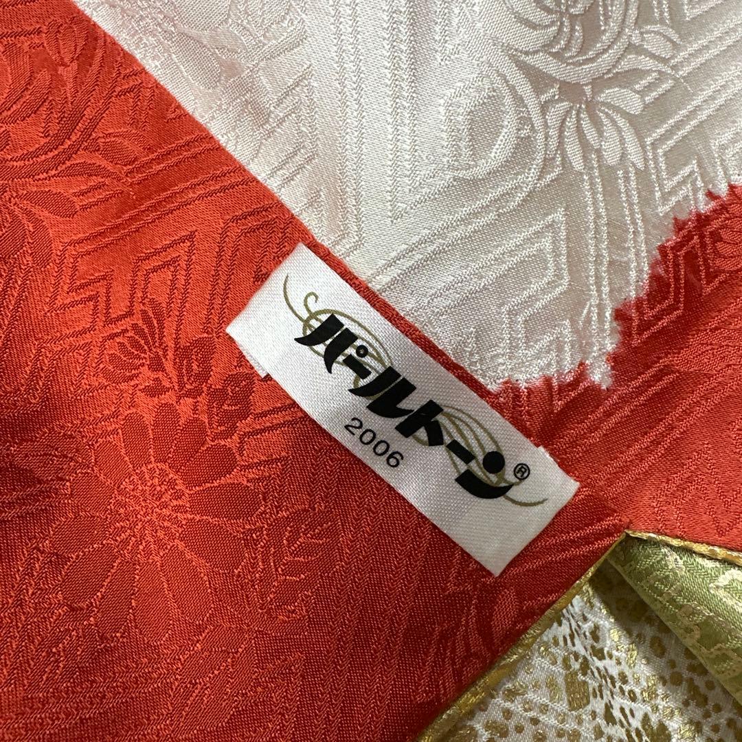 桜のマーチ　桶絞り 染め分け 総刺繍 金彩 振袖
