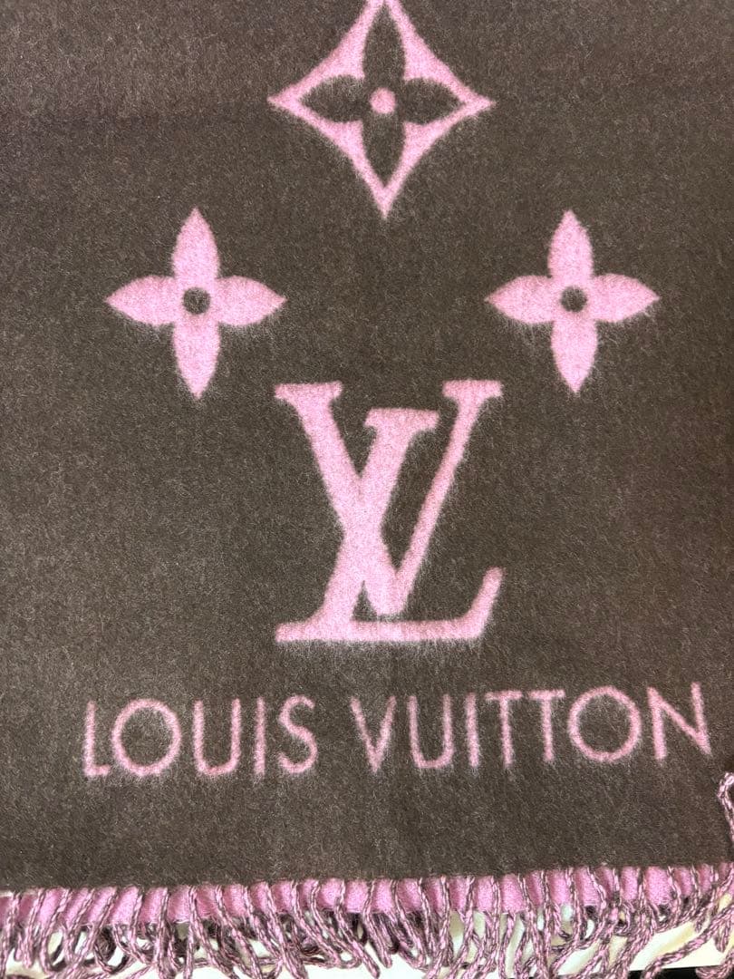 S*o様 【美品】【お値下げ】LOUIS VUITTON マフラー　レイキャビッ