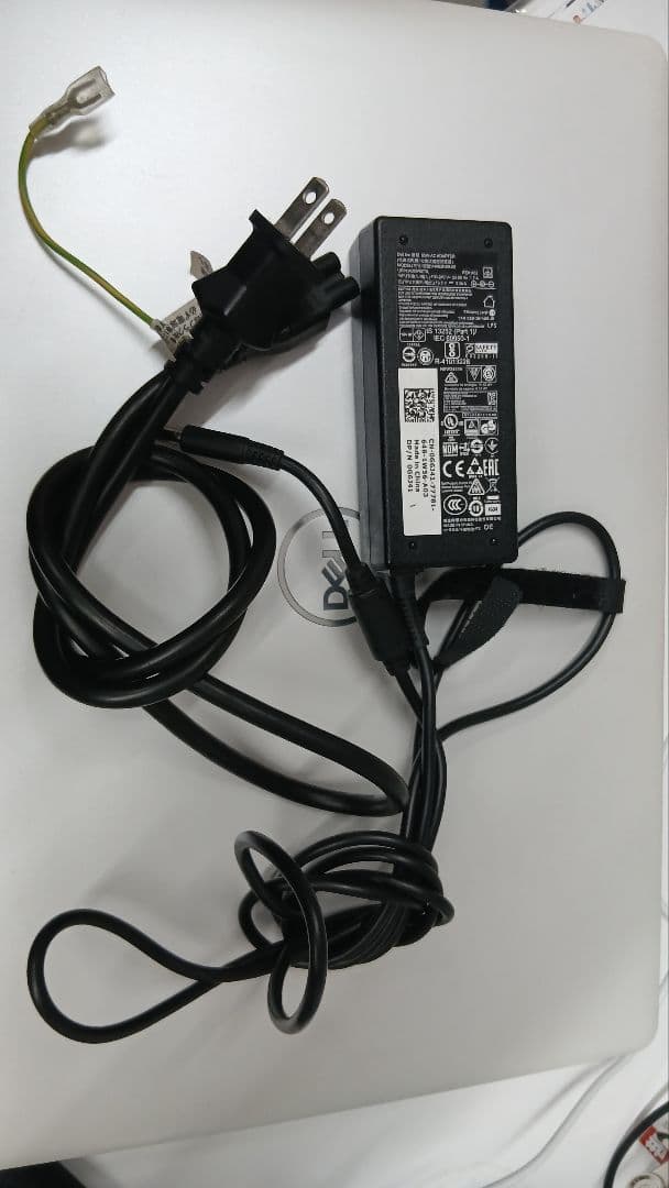 Dell Inspiron ノートPC + マウス＋マウスパット＋ケース