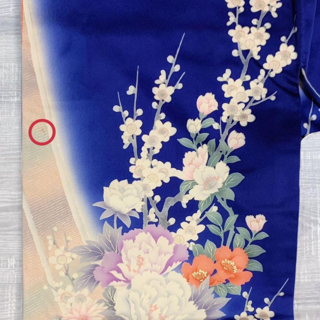 ほんのりレトロな絵巻物のように美しい花籠柄の振袖 金箔　青　ピンク　成人式