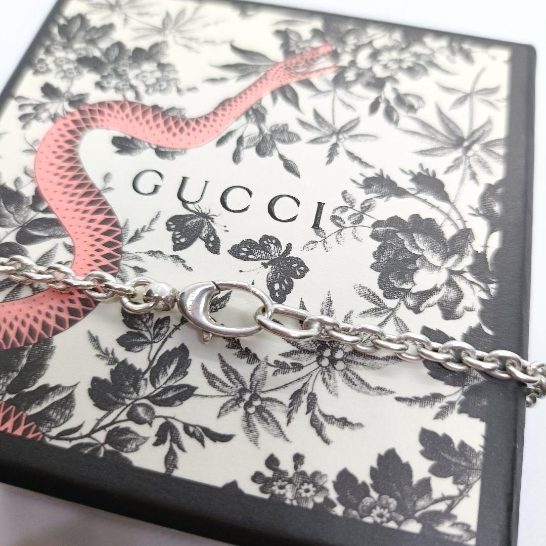 こうちゃん様　美品✨️保存箱袋付き　GUCCI ロゴ チャーム ネックレス 92