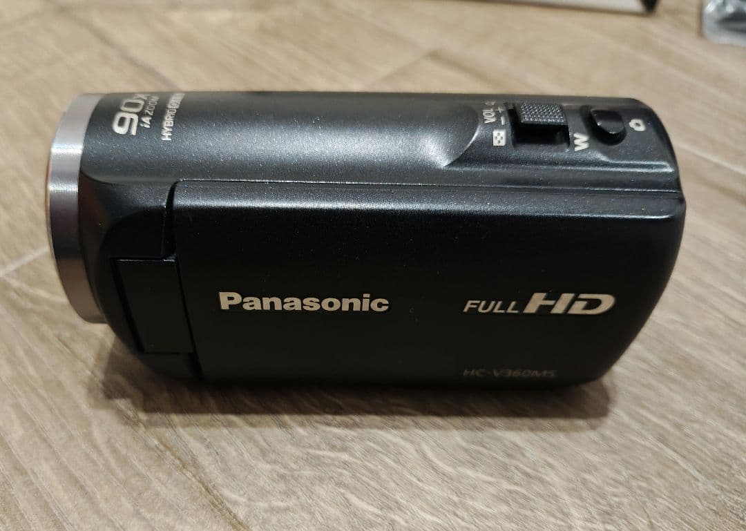 【Panasonic】ビデオカメラ HC-V360MS