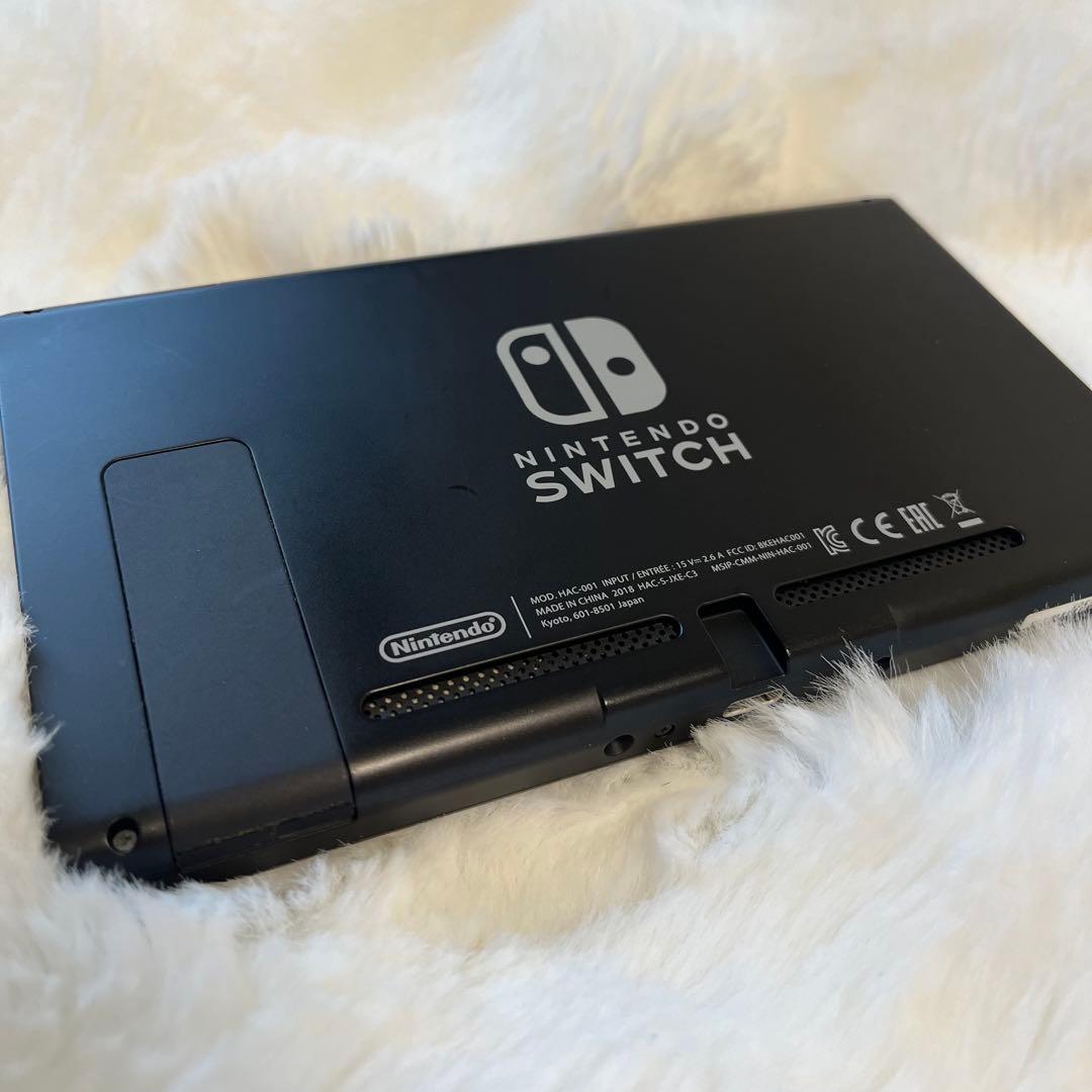 【匿名配送】　Nintendo Switch 任天堂　スイッチ　本体　グレー
