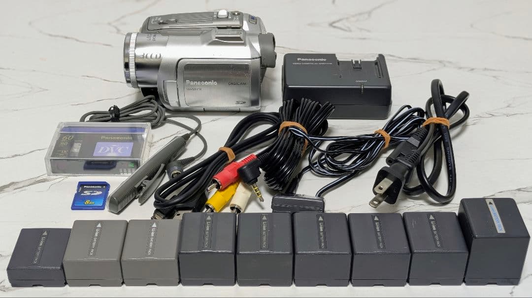 【豪華セット】Panasonic　NV-GS150　MiniDV ビデオカメラ