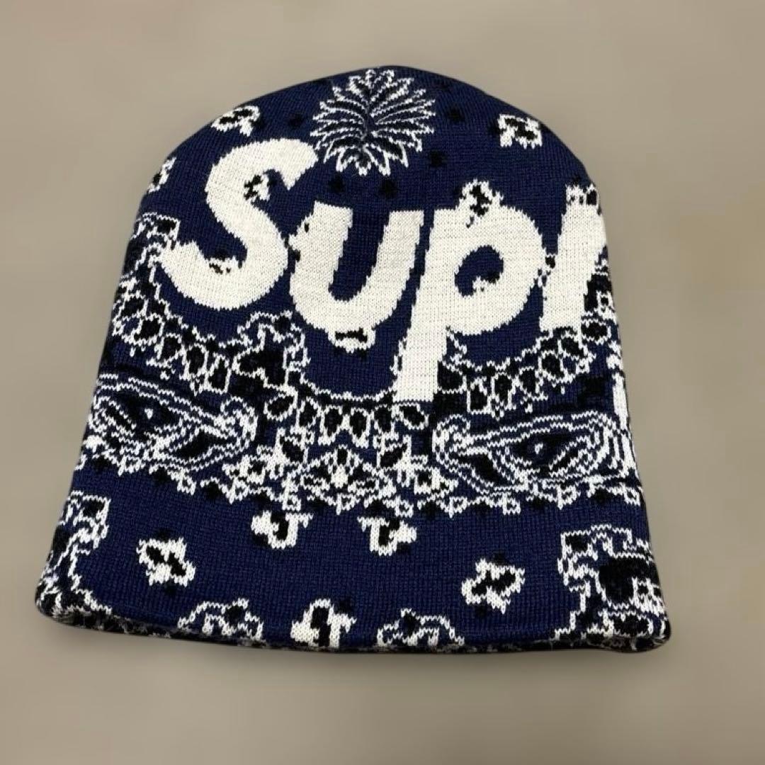 Supreme ネイビー バンダナ柄 ニット帽 値下げ可能。即購入OKです！！！