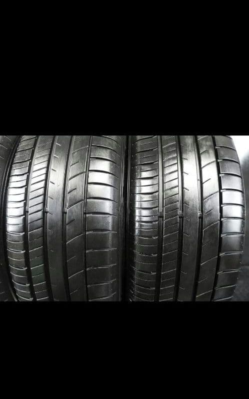 225/60R17 グッドイヤー RVF02 4本セット