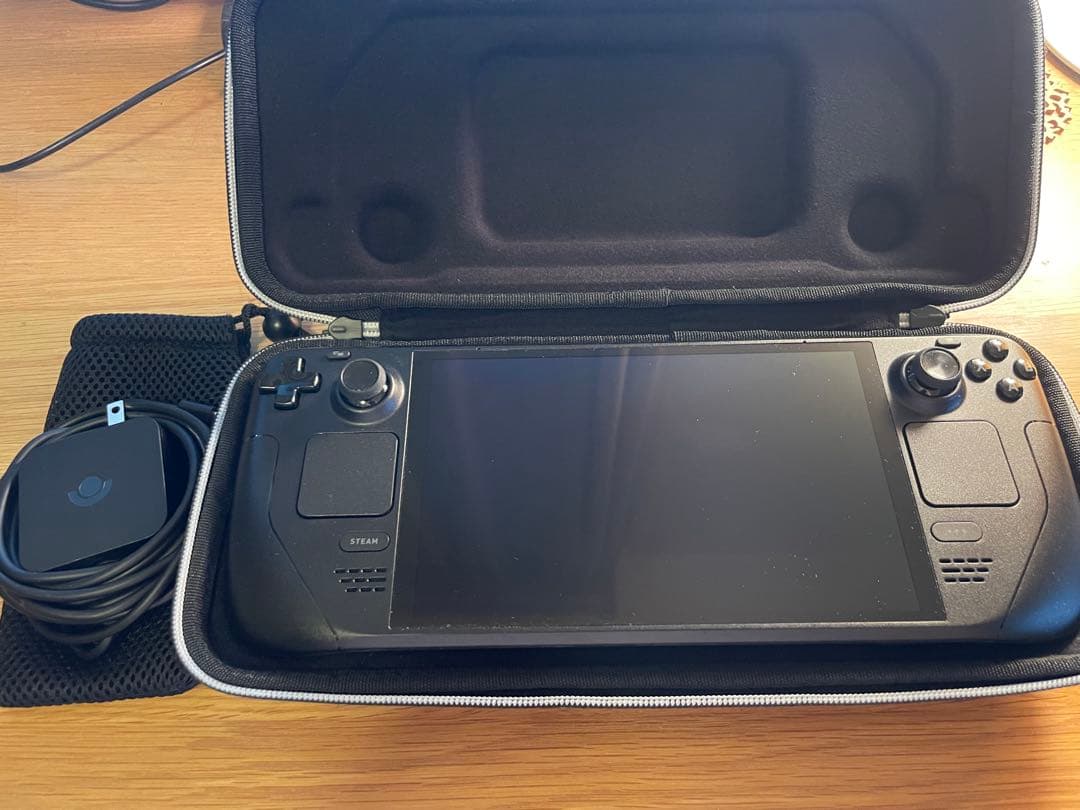 Steam Deck 1TB OLED(本体、純正ケース、充電器)