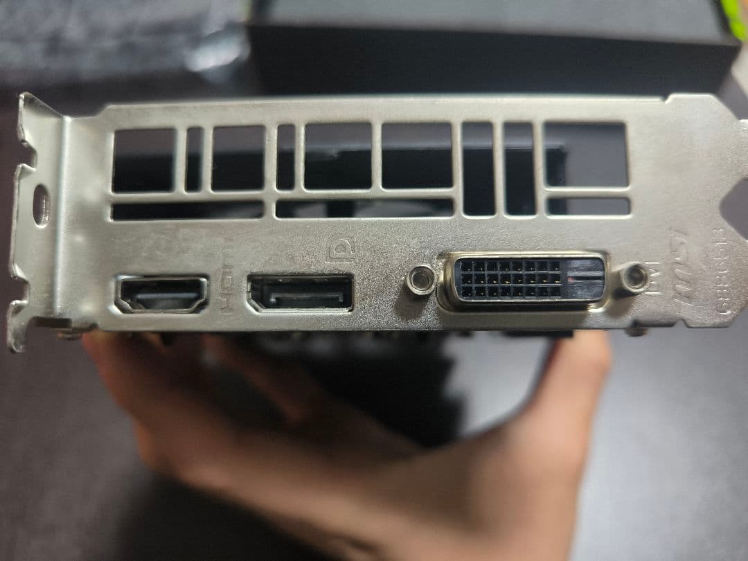グラフィックボード・グラボ・ビデオカード MSI GEFORCE GTX1650 AERO ITX 4G OC