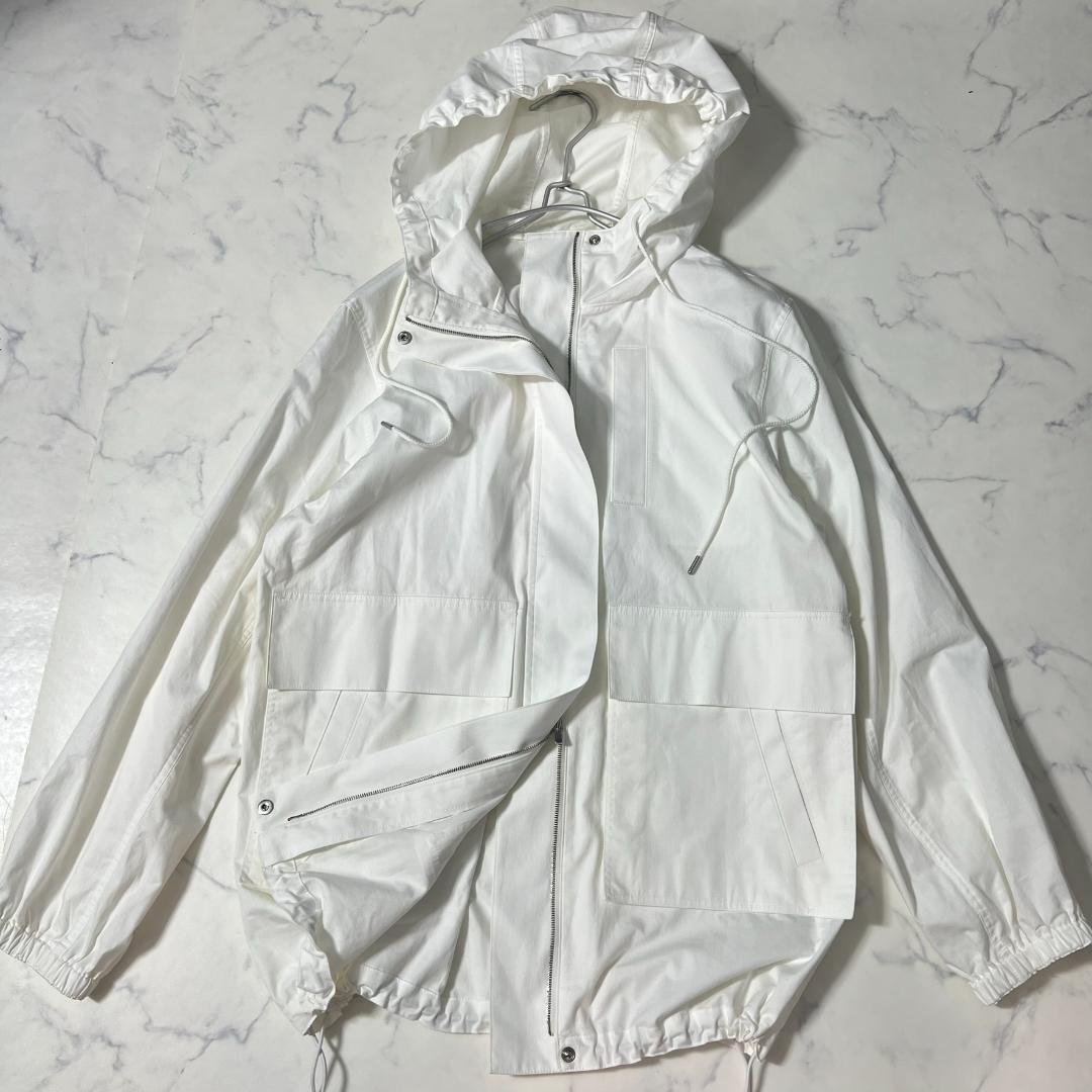 極美品 セオリー 定価5.3万 ブルゾン 羽織りフード L 白 B0936