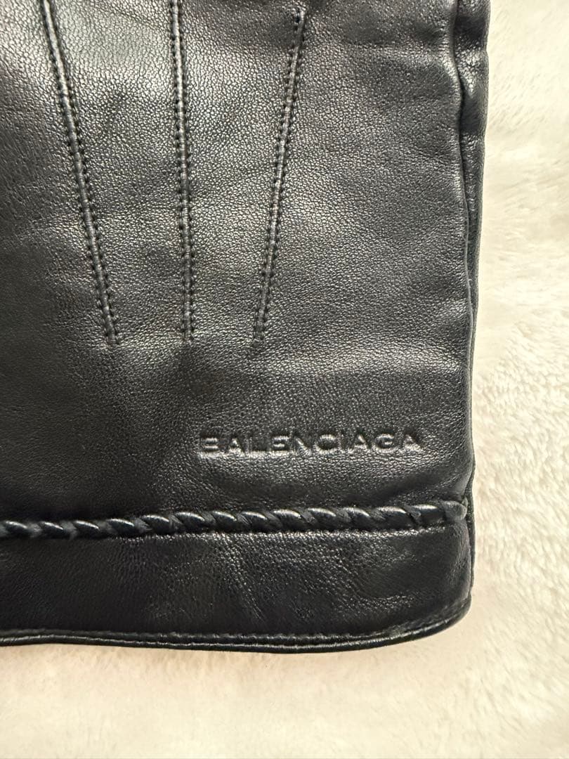 翠*雨様 BALENCIAGA レザーグローブ