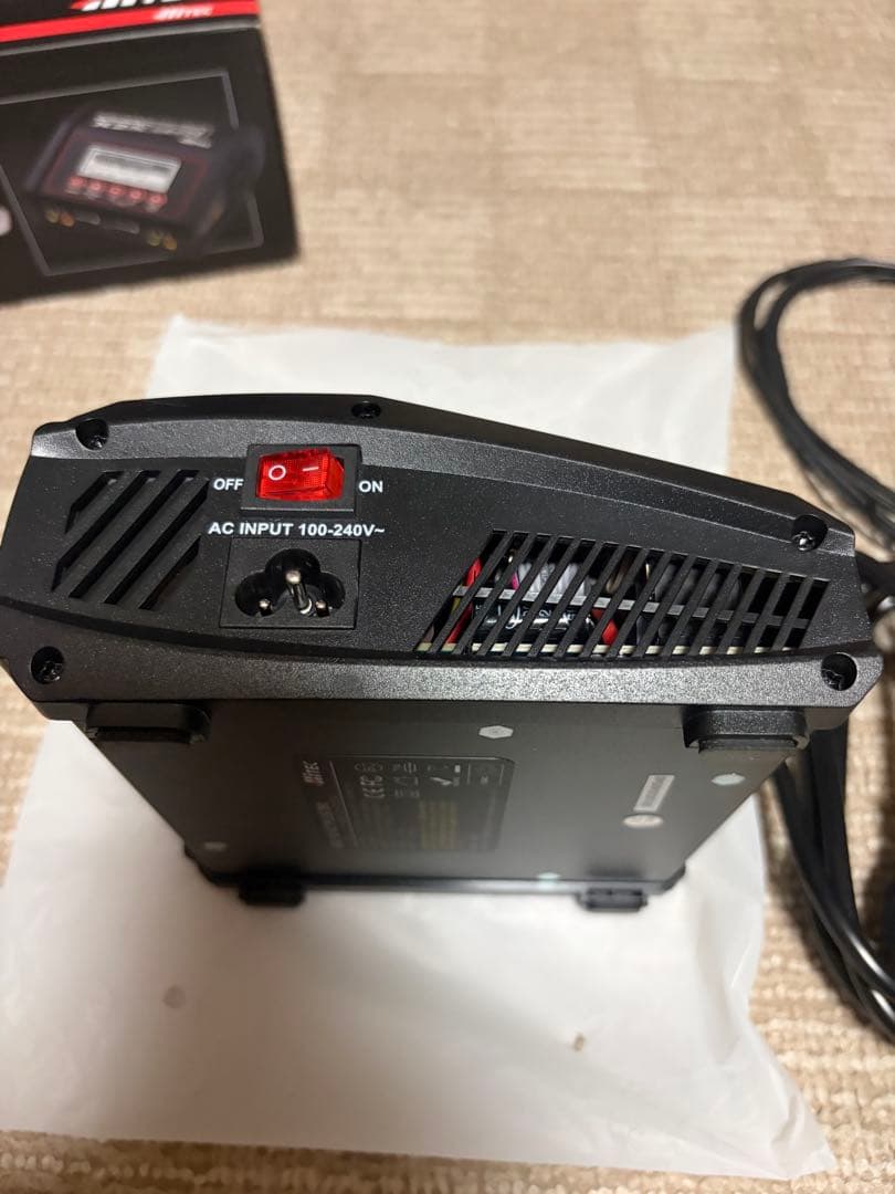 Hitec X2 AC Plus 260 充電器