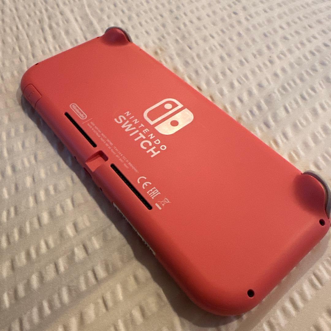 ニンテンドーSwitch ライト　ピンク　SDカード64GB付き
