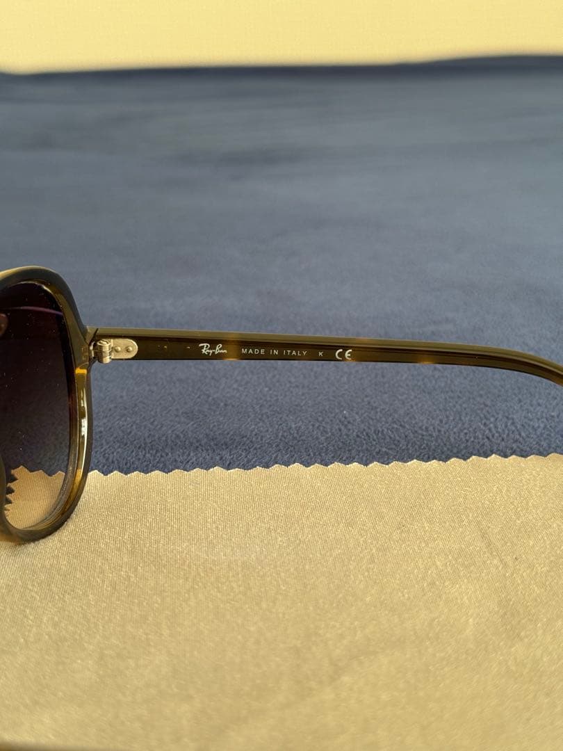 【中古】Ray-Ban CATS 5000 RB4125 べっ甲柄 サングラス