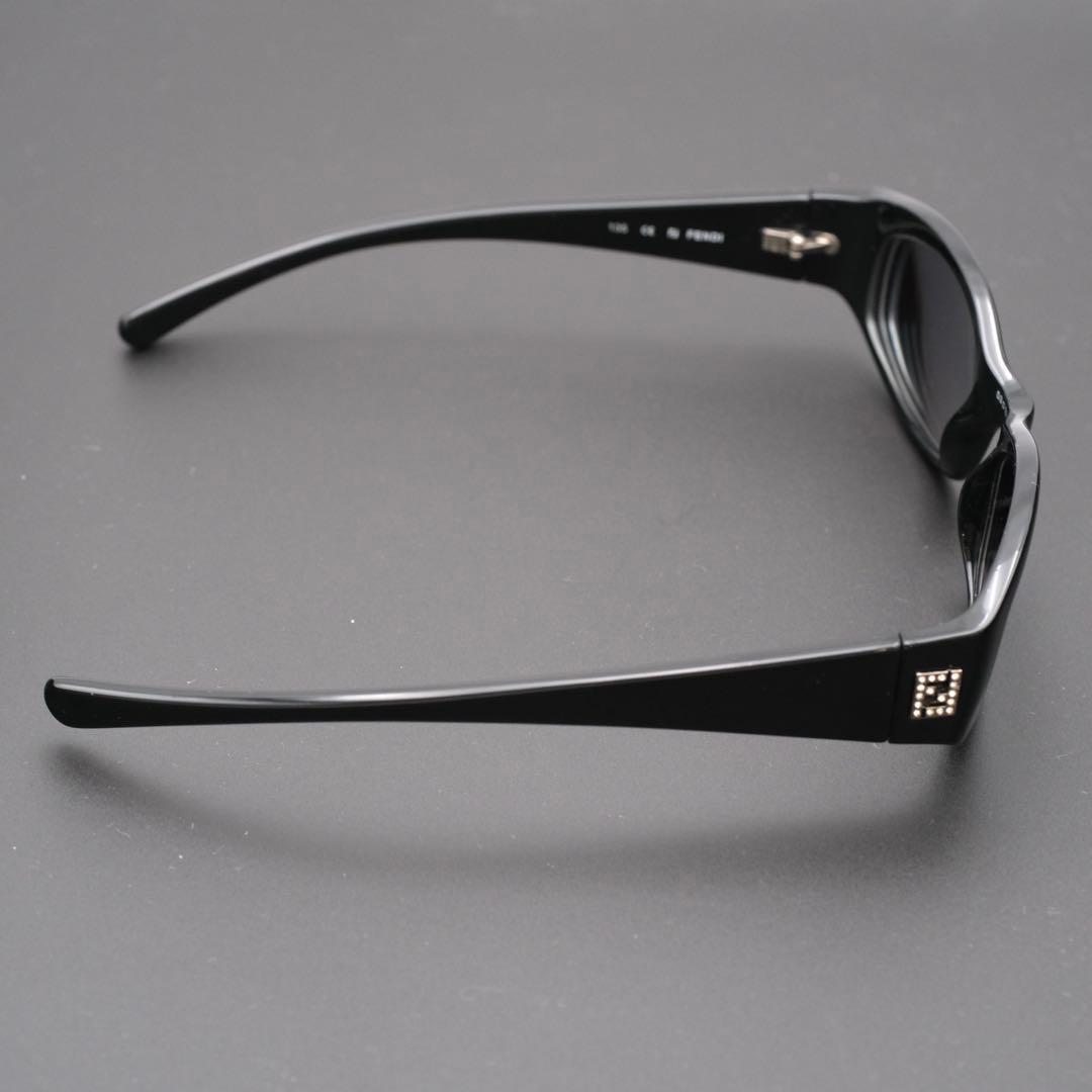 【美品】FENDI フェンディ サングラス FS276 Onyx ブラック ロゴ