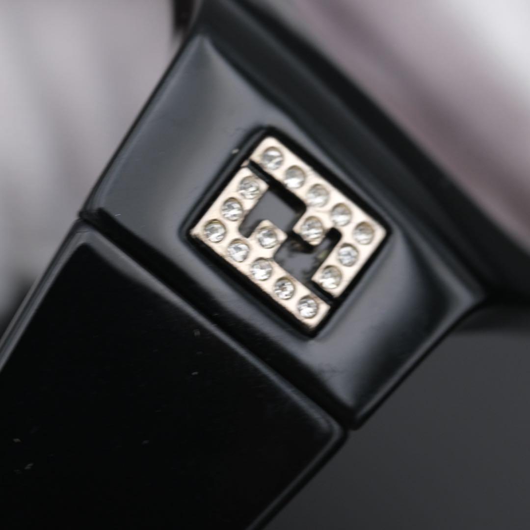 【美品】FENDI フェンディ サングラス FS276 Onyx ブラック ロゴ