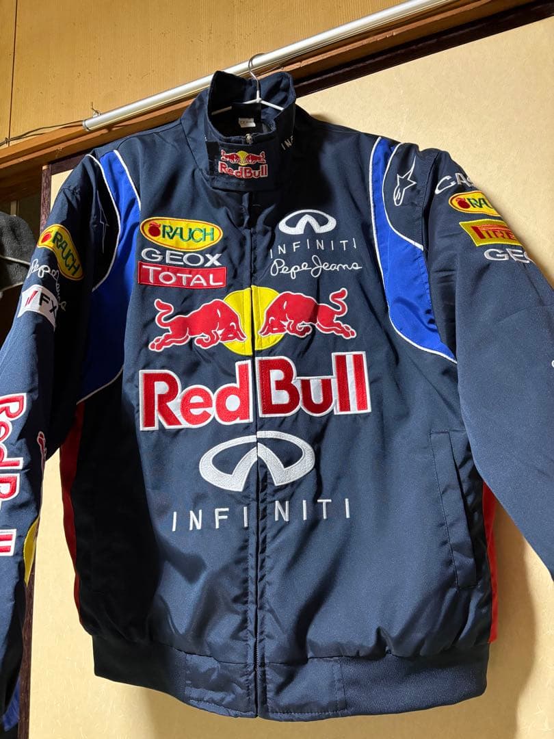 Red Bull スポーツジャケット ネイビー