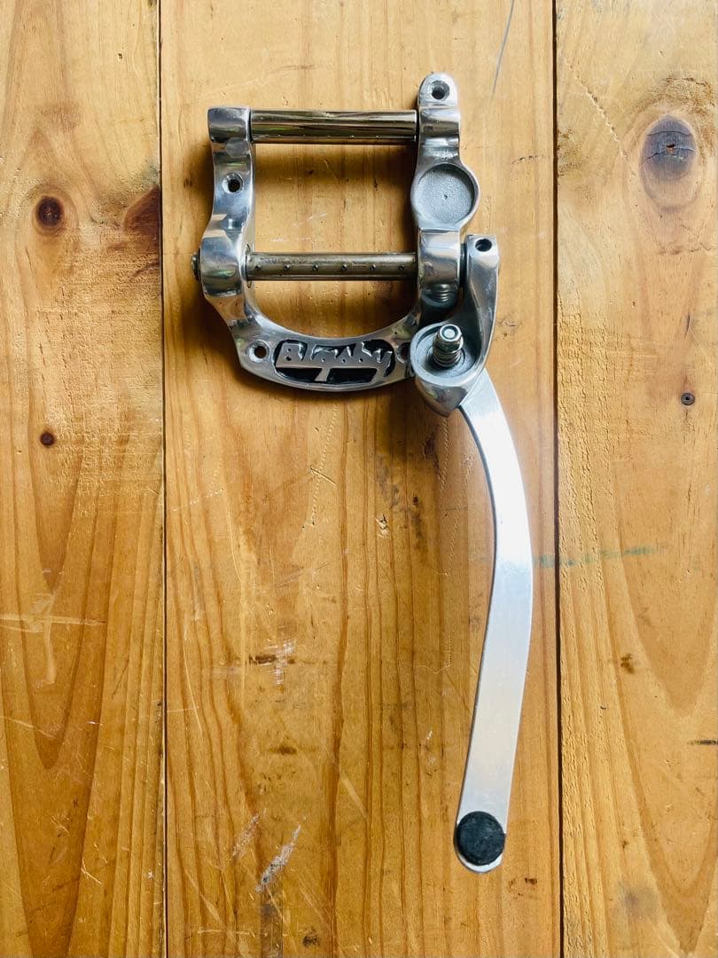 【 BIGSBY ( ビグスビー )トレモロユニット・USA製 】