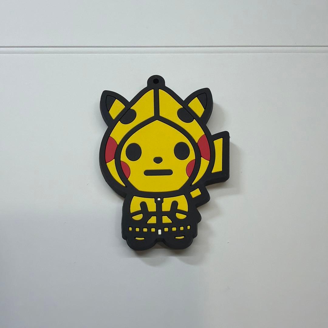 希少 2020年 BAPE × Pokémon ピカチュウ ラバーキーホルダー