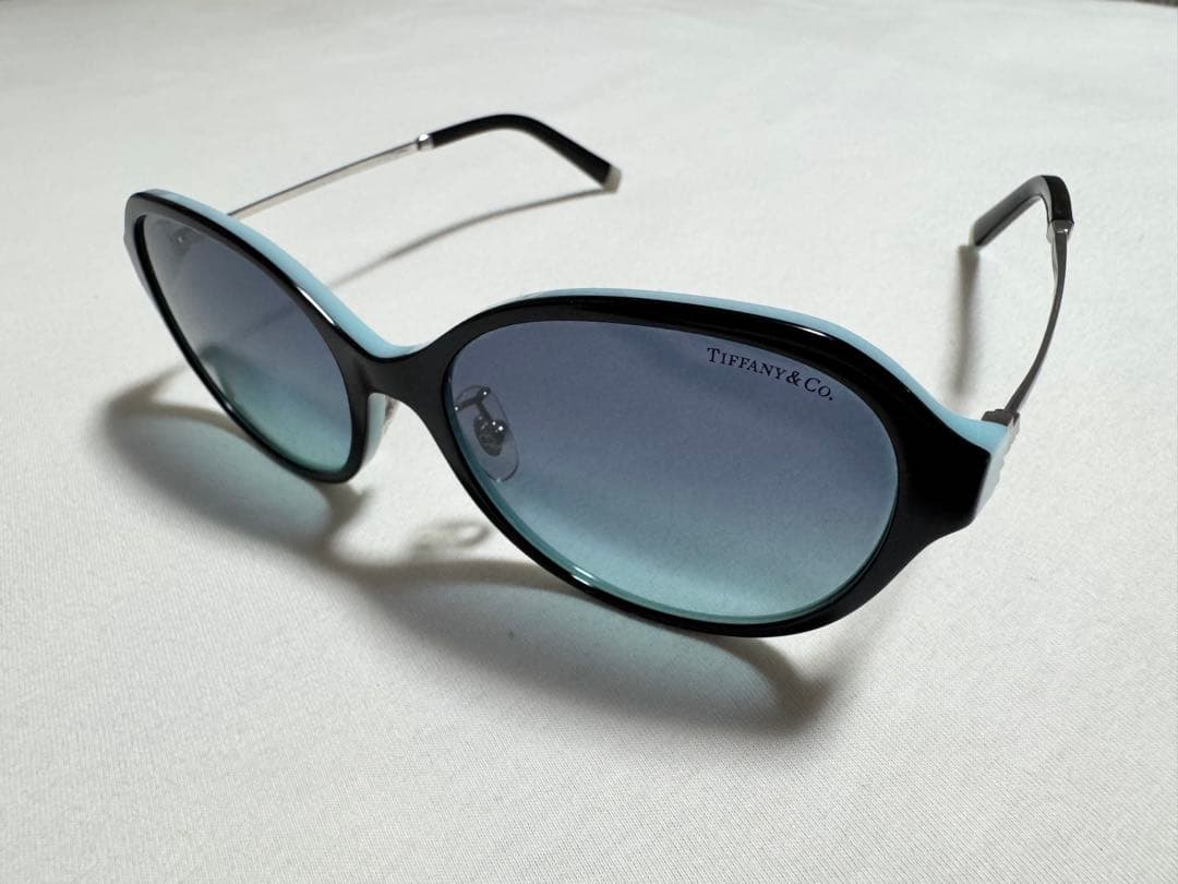 TIFFANY&Co. ティファニー サングラス 56□17 ケース付 美品