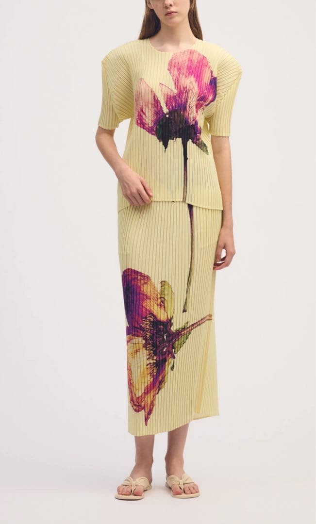 ISSEY MIYAKE PRESSED FLORA PLEATS スカート