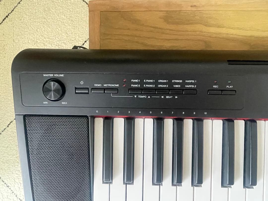 YAMAHA キーボードピアノ　NP12B
