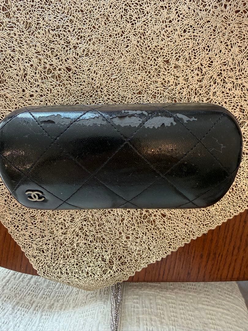 ⭐︎✴︎紗世✴︎⭐︎ 【美品】CHANEL ブラック サングラス ケース付き