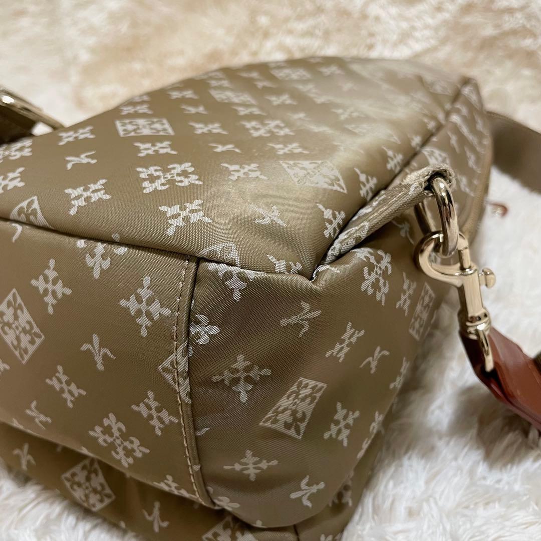 未使用級✨　ラシット　ボディバッグ　ナイロン　レザー　ブラウン　総柄　多収納