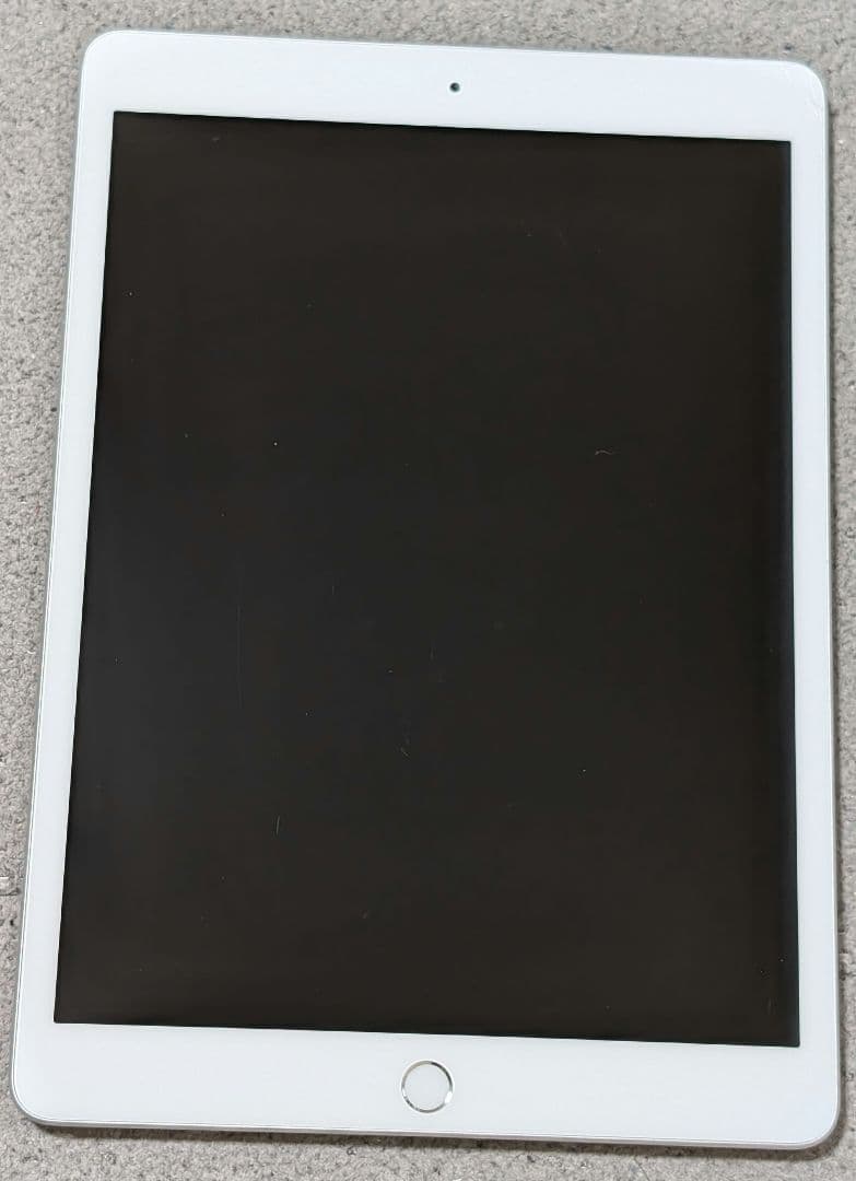 iPad第7世代 32GB シルバーWi-Fiモデル