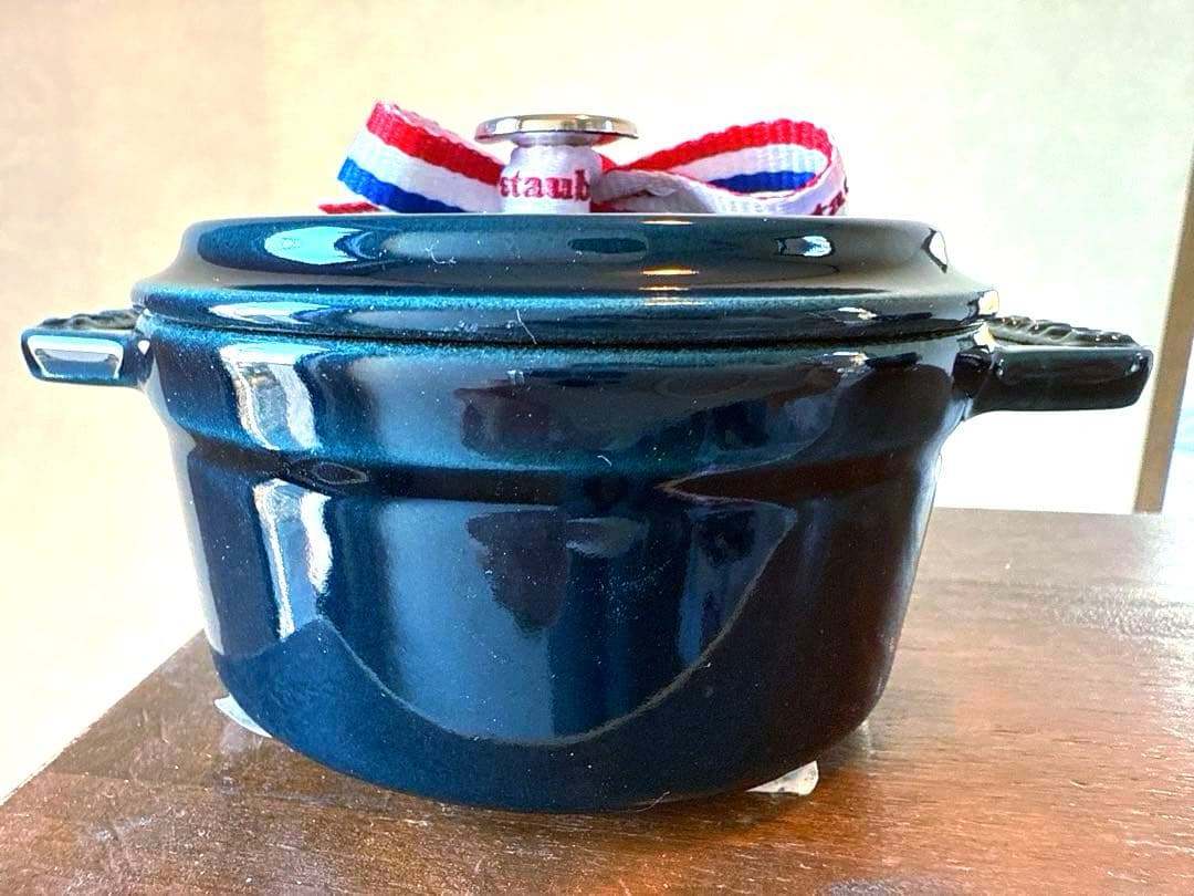 お値下げ！ストウブＳＴＡＵＢ限定色ラメール正規ココットラウンド１０ｃｍ新品保証付