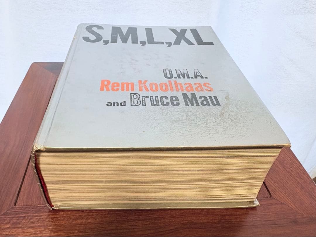 洋書 S,M,L,XL Rem Koolhaas and Bruce Mau
