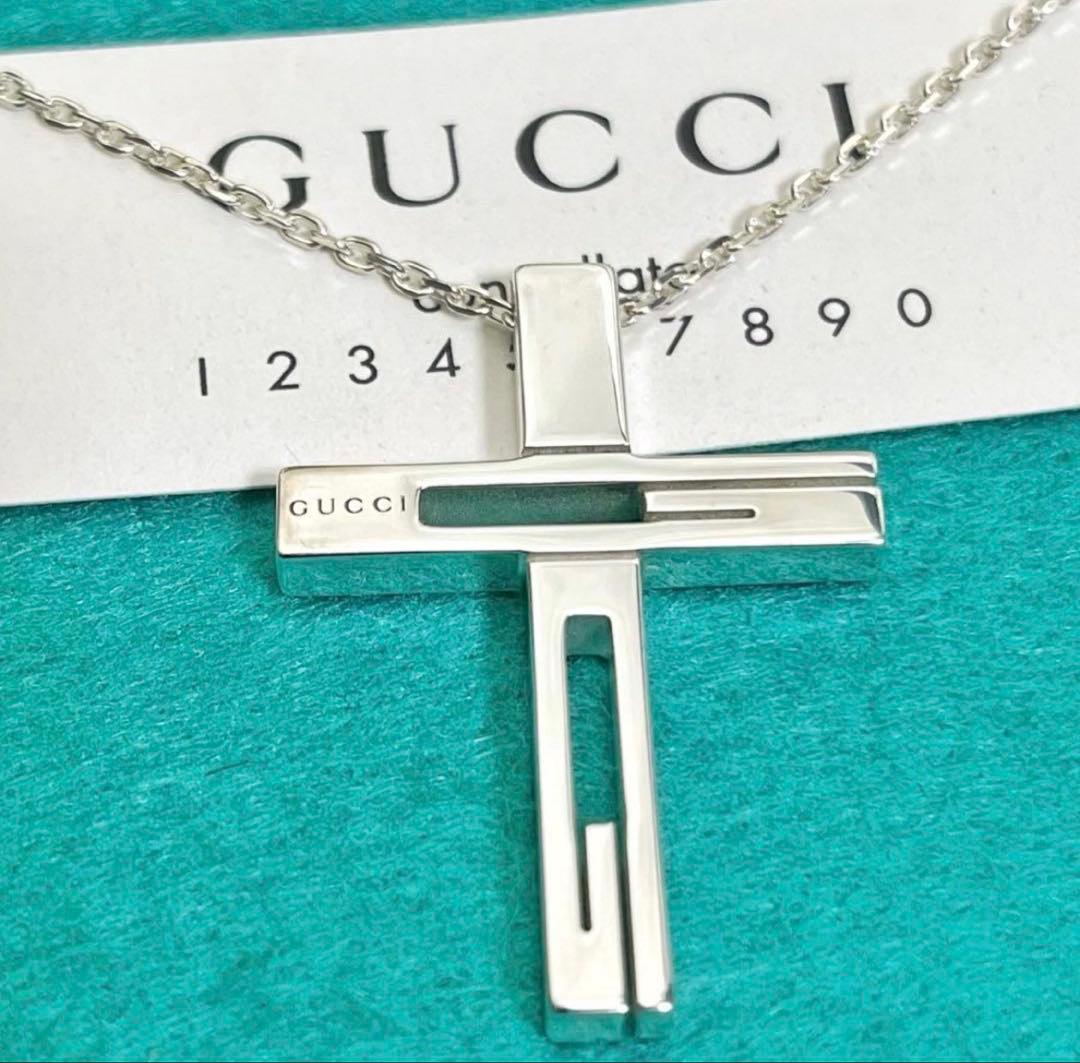 極美品‼️GUCCI クロスネックレス