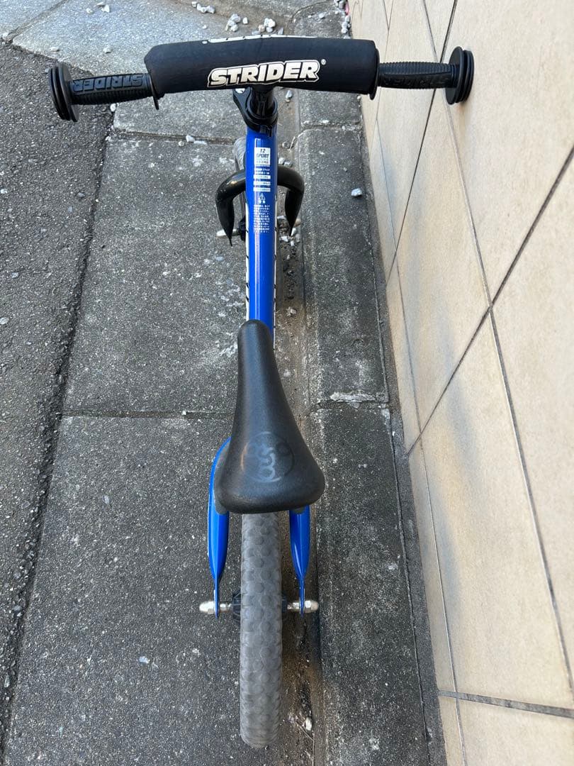 ストライダー　スポーツモデル　STRIDER Sport ブルー
