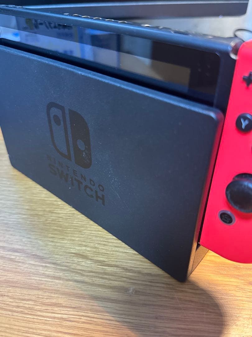 Switch 本体