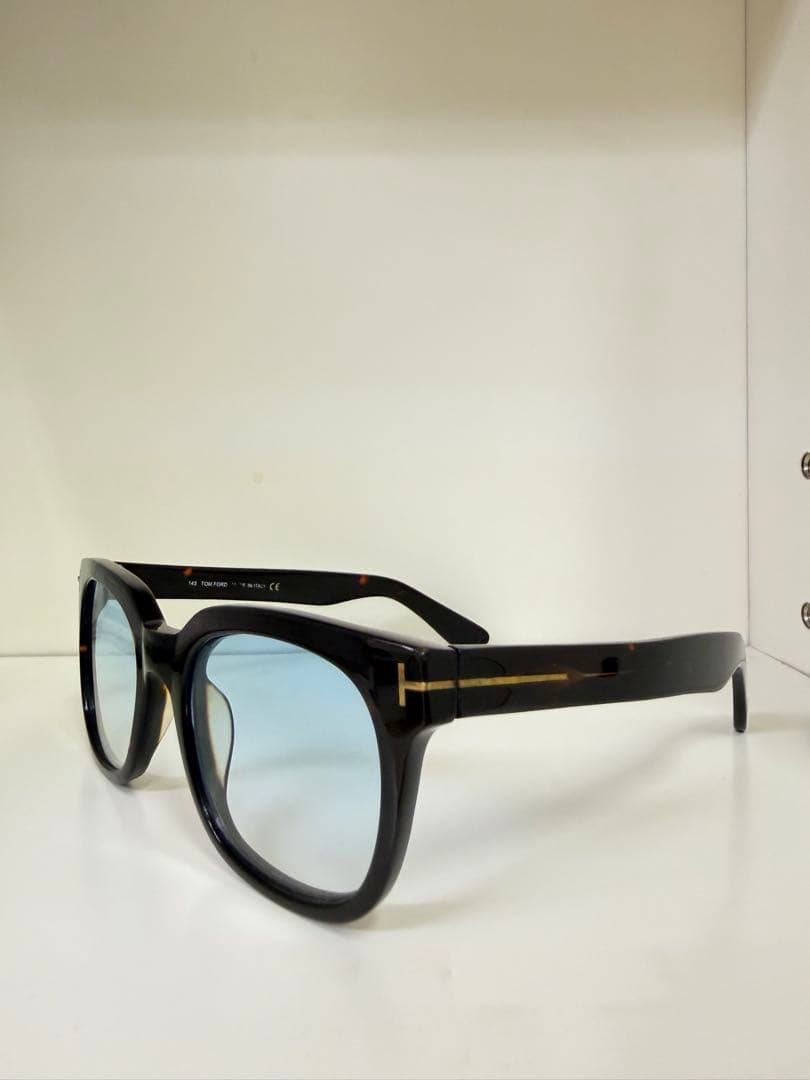 TOM FORD TF5179 052 ライトブルーレンズ　度なし　サングラス