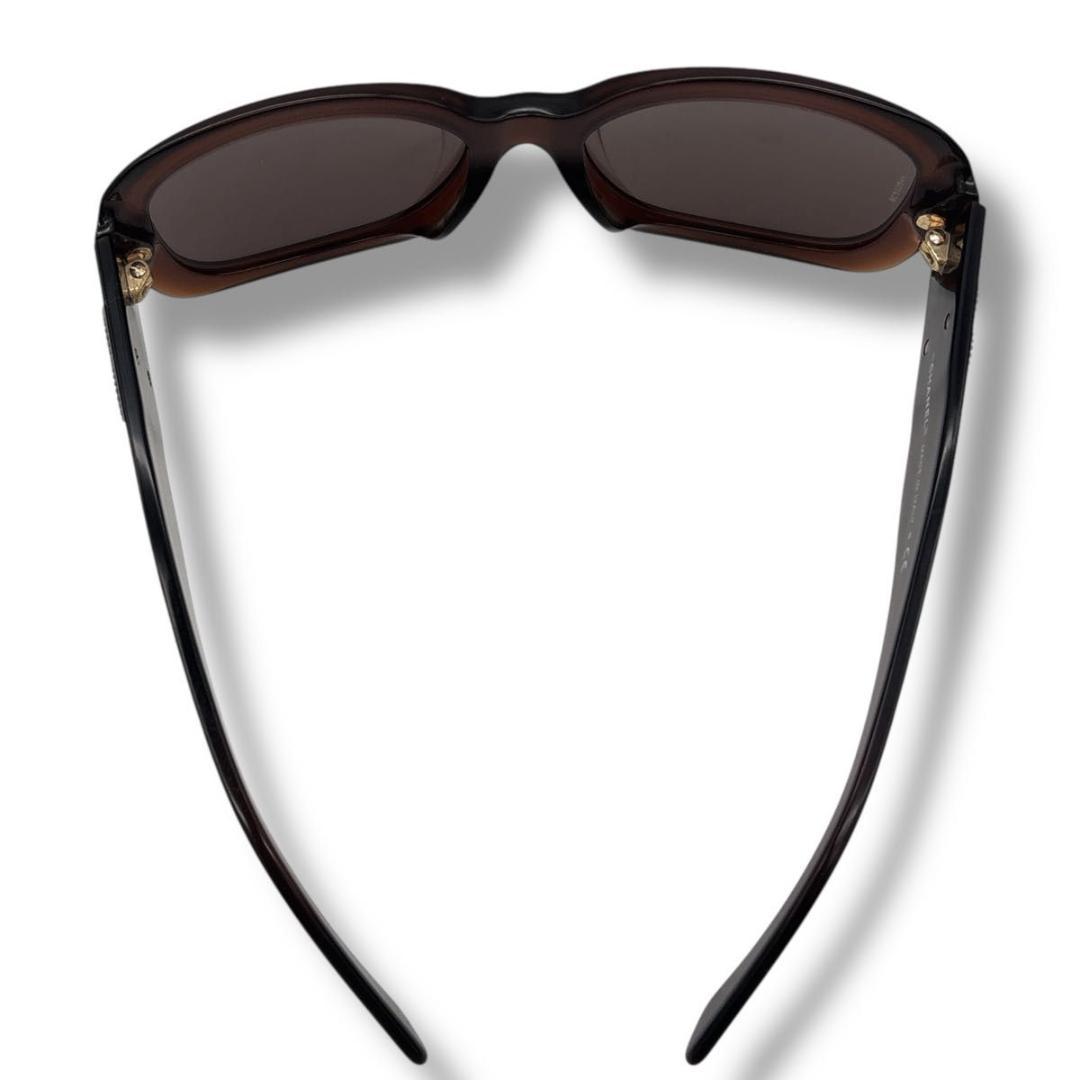 小物 CHANEL Coco Mark Matelasse Sunglasses