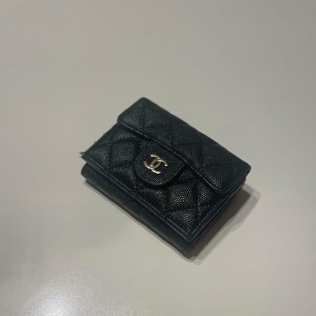 CHANEL ブラック 三つ折り財布 キルティング