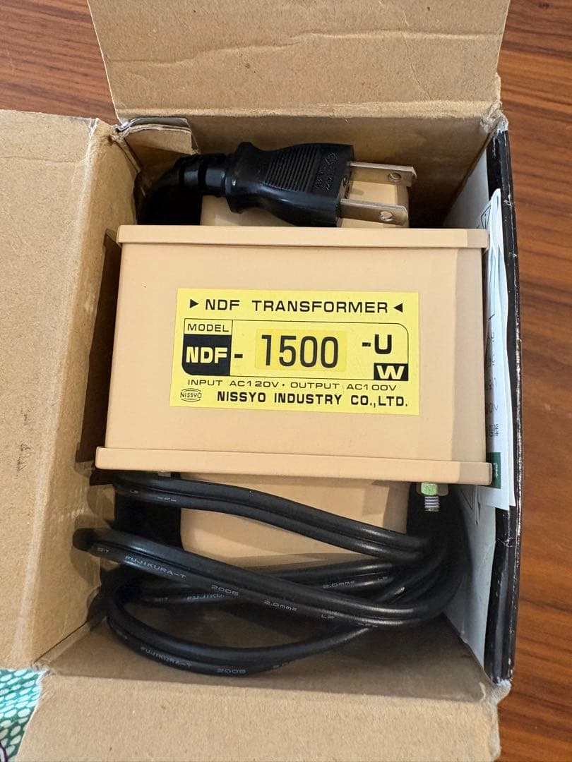 日章工業 変圧器 NDF-1500U トランスフォーマー