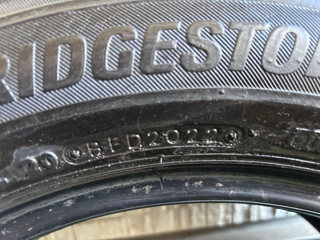 ②【国産バリ溝・送料無料‼️】205/60R16ブリヂストンREGNO GRXⅡ
