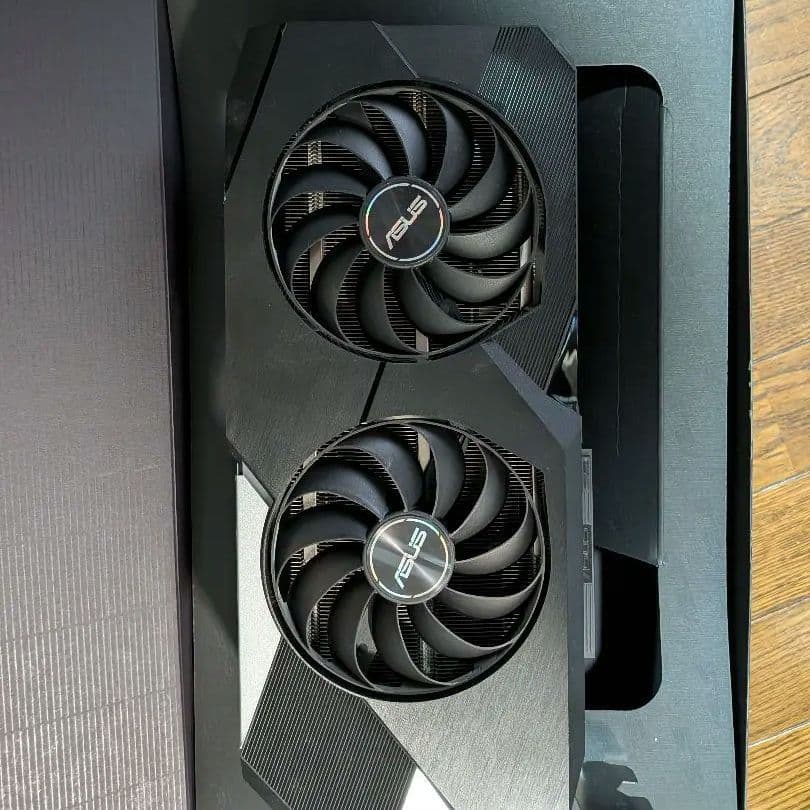 ASUS　Radeon RX6700XT DUAL