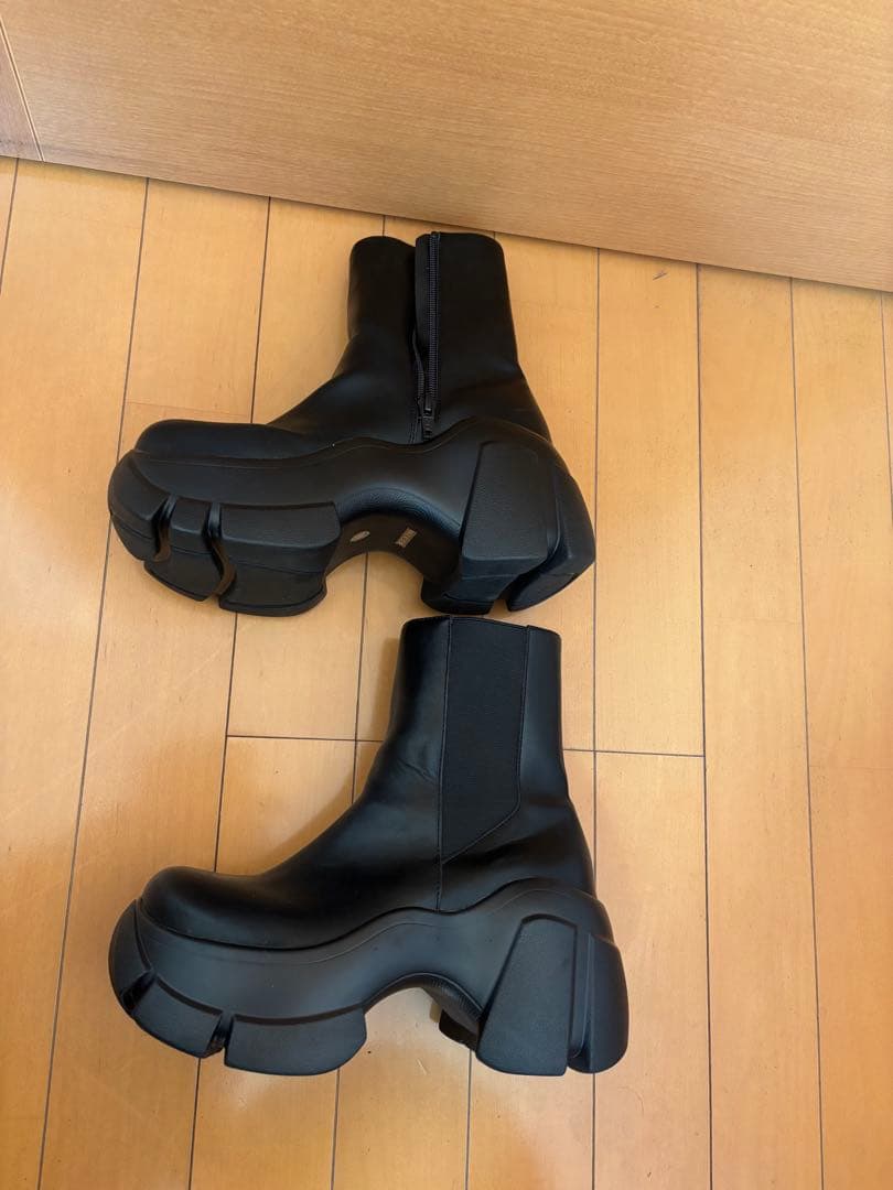 sly COLOR SOLE SHORT ブーツ