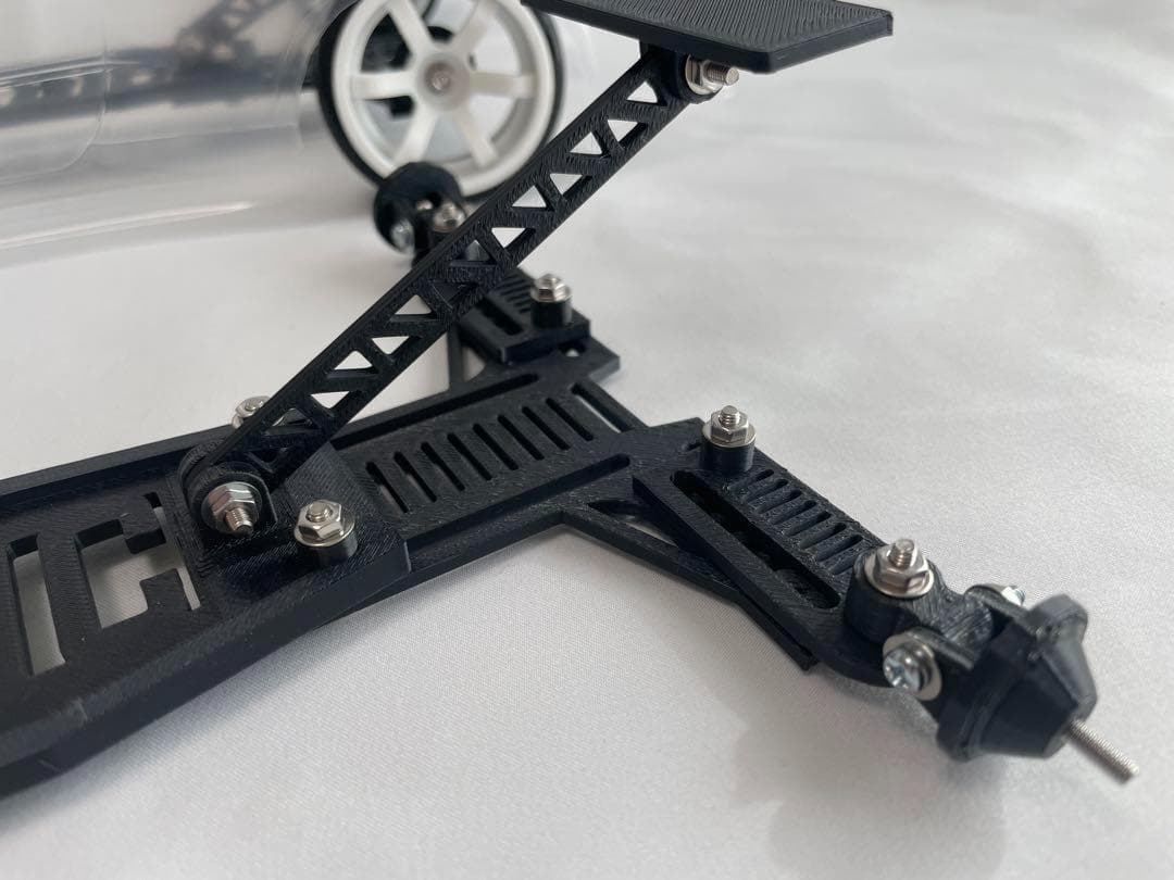 [004]1/10 RCラジコンボディ用ディスプレイシャーシ 3台分